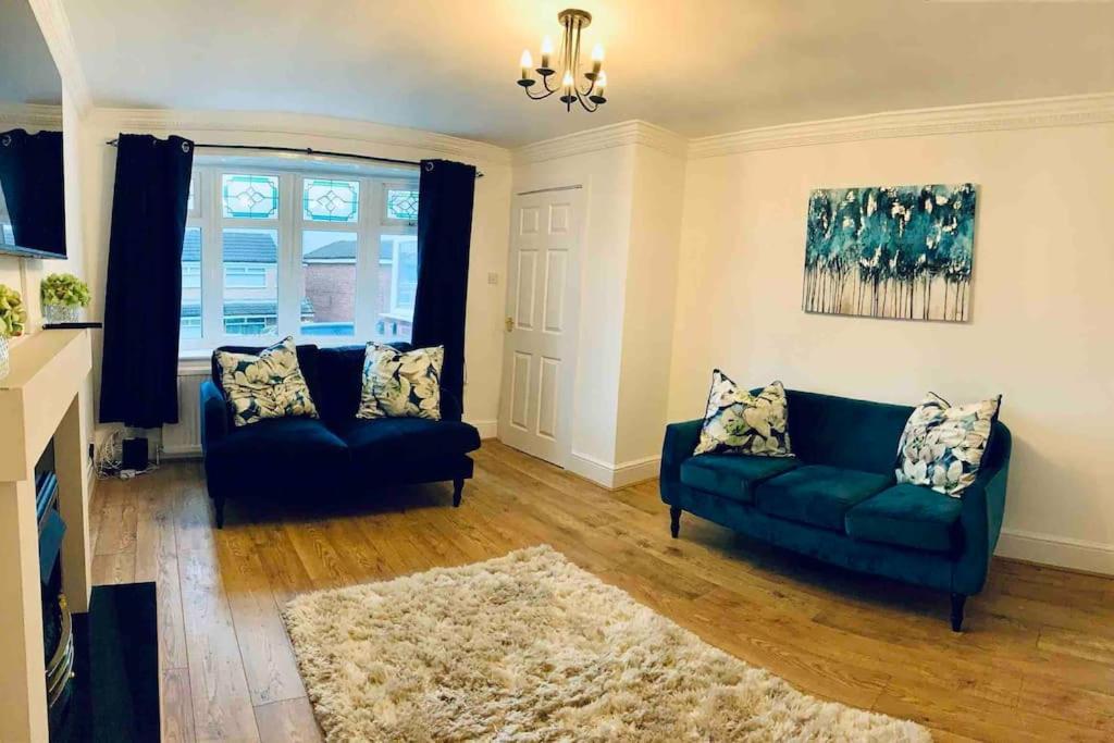 Homely Detached 3 Bedroom House Near Sheffield Rotherham Buitenkant foto
